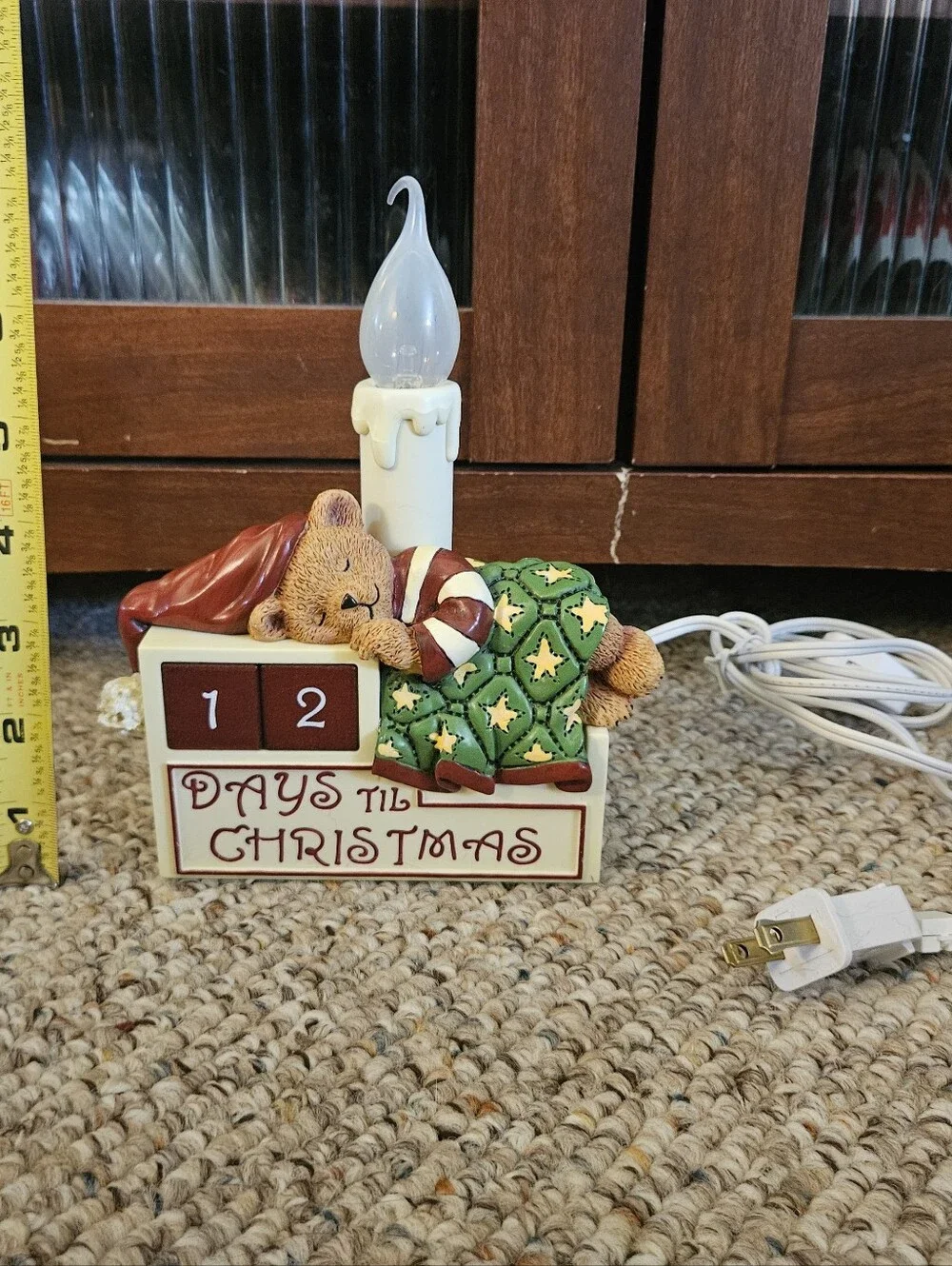 Avon 2008 Christmas Countdown With Lamp